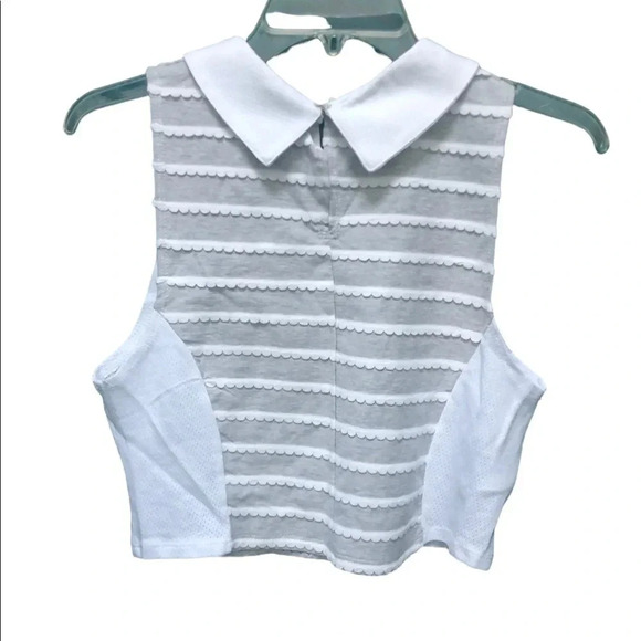 NWT BCBGENERATION COLLARED CROP TANK - Picture 2 of 4